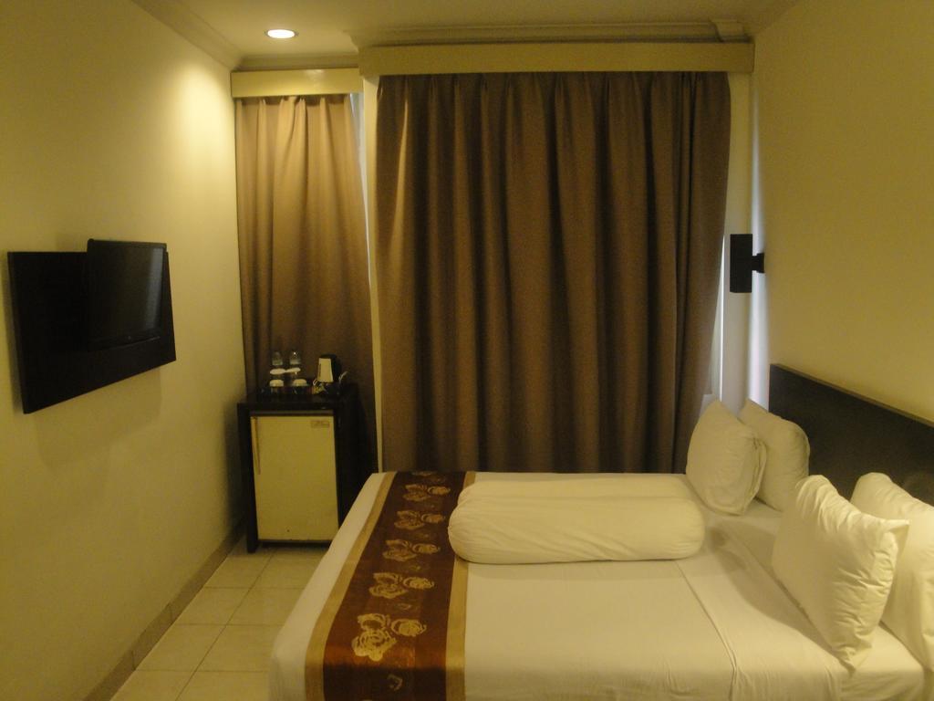 Aerotel Mandalika Praya Lombok Room photo